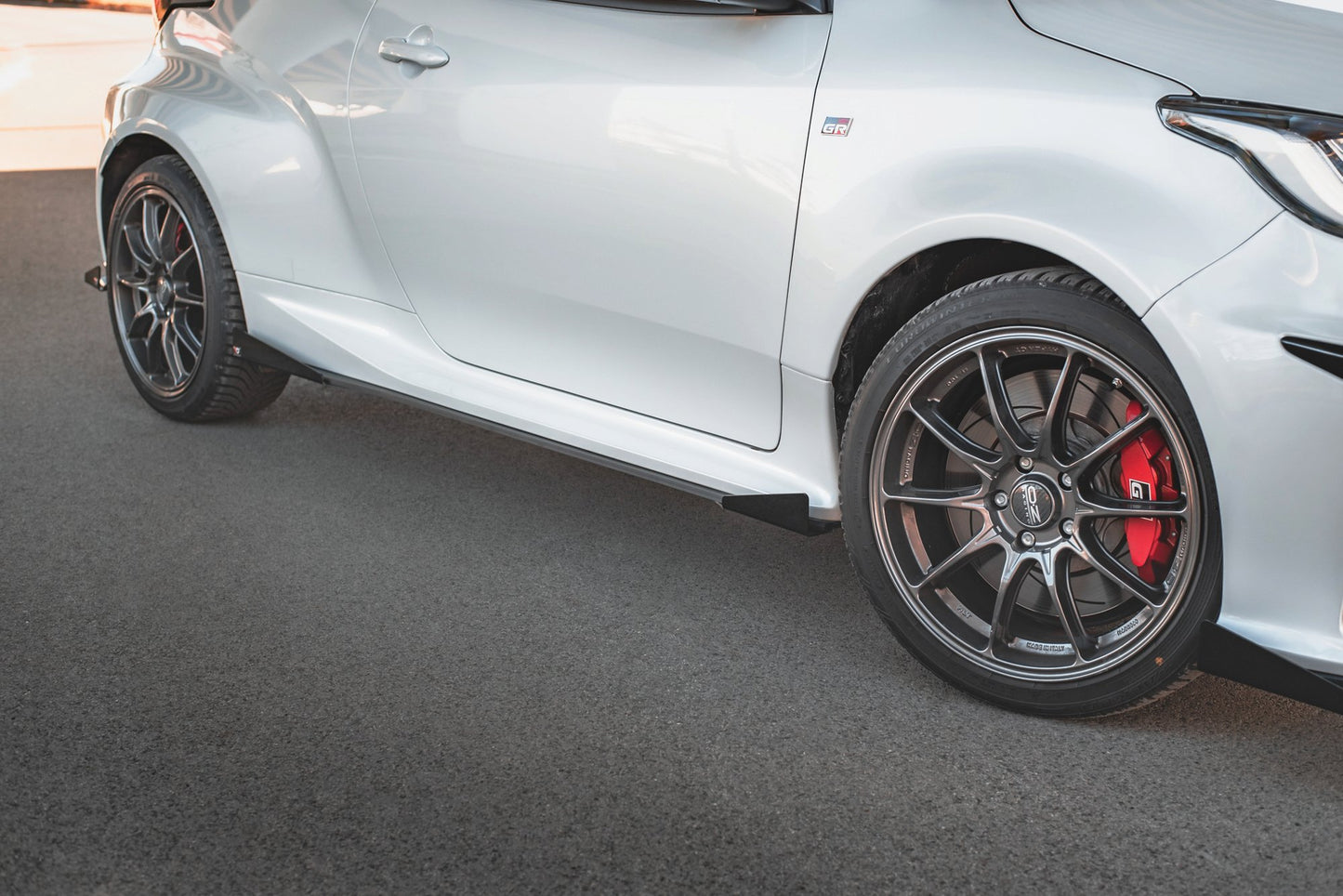 Maxton Design Racing Durability Seitenschweller inkl. Flaps Toyota GR Yaris MK4