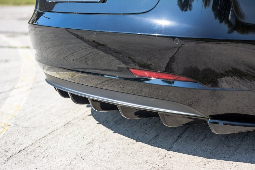 Maxton Design Heckdiffusor V.1 Tesla Model 3
