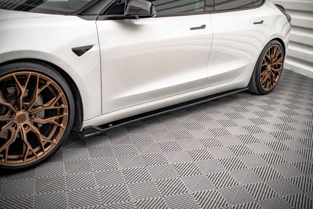 Maxton Design Seitenschweller V.2 Tesla Model 3