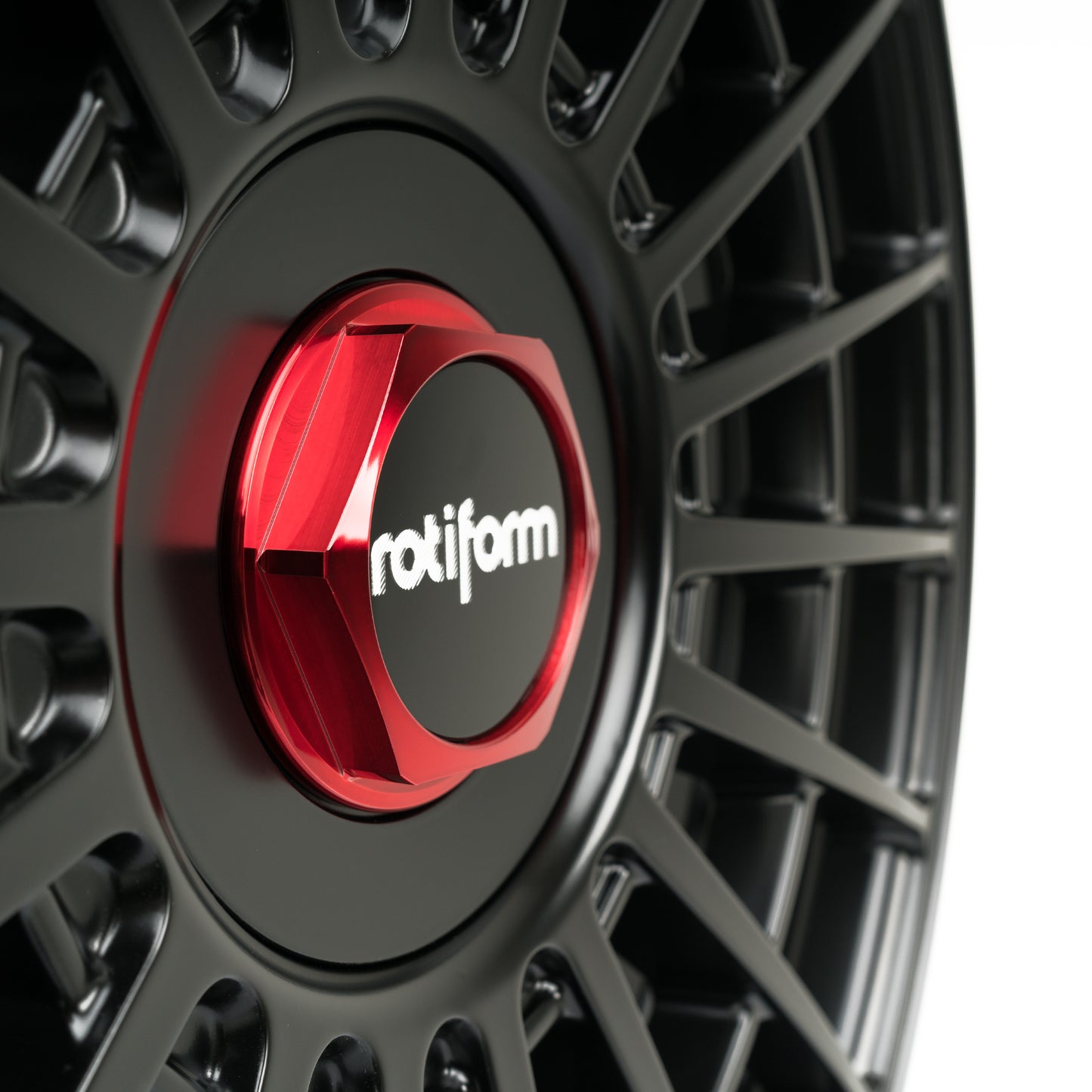 Rotiform Zentralverschluss in Candy Red Optik